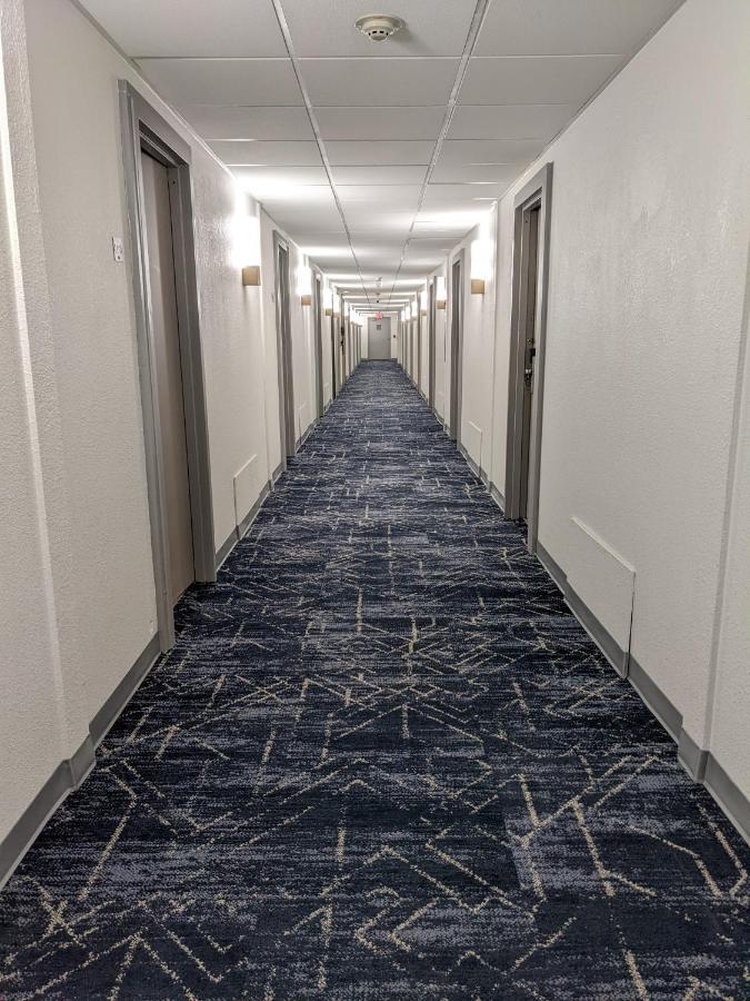 Comfort Inn Philadelphia International Airport West Chester Exterior photo