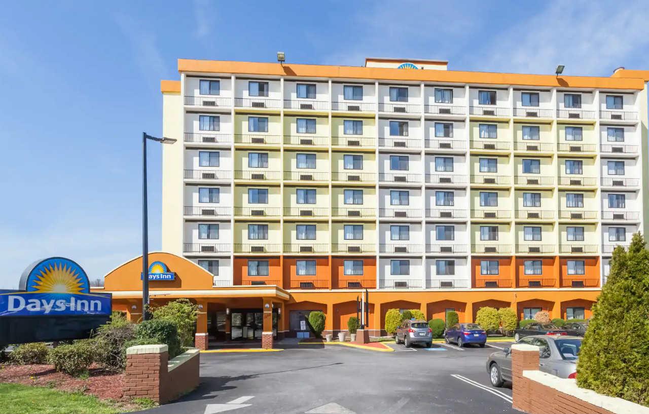 Comfort Inn Philadelphia International Airport West Chester Exterior photo